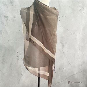 💖 Jaeger Italy 100% Silk Scarf 💖